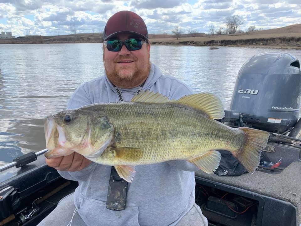 bass fishing north dakota